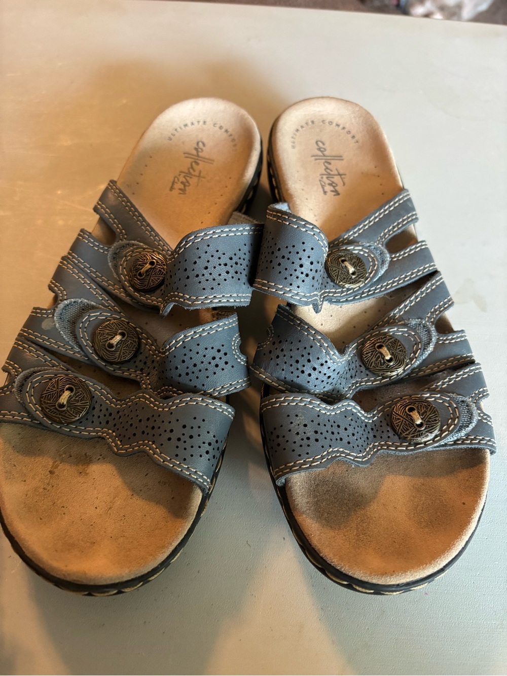 Clarks Collection Leisa Cacti Q slip-on slide sandals 2 pairs